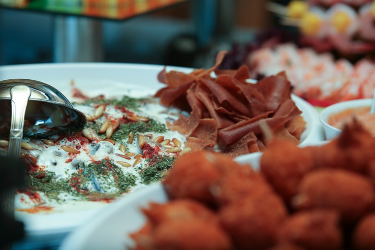 Sunday Buffet at Bay Lodge